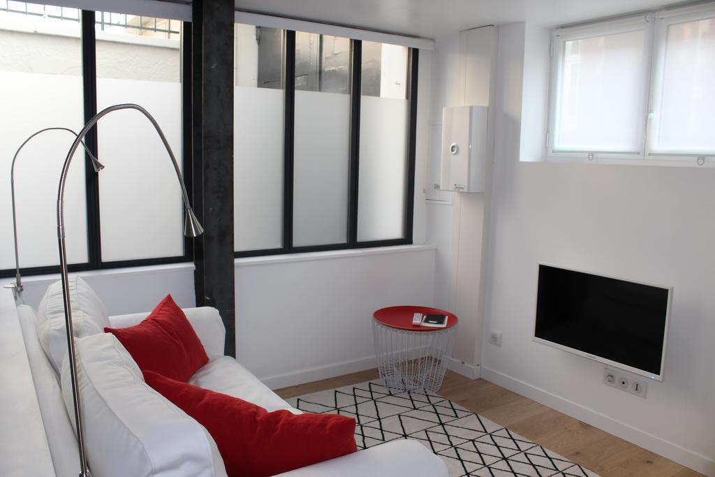 Le Dix-Huit Studio Duplex Ruan Exterior foto