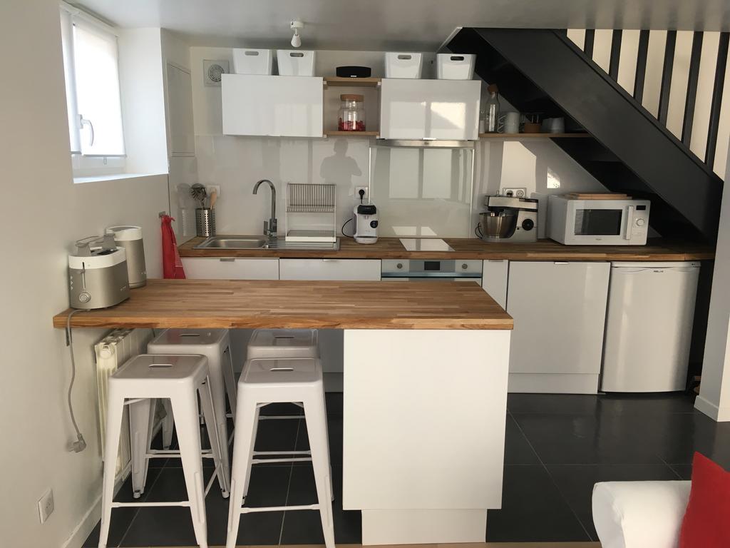 Le Dix-Huit Studio Duplex Ruan Exterior foto
